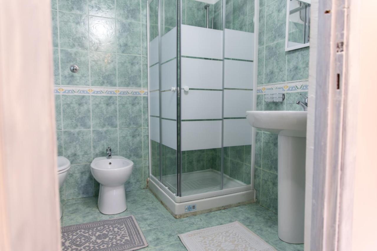 Suite Gli Ulivi Колонна Экстерьер фото